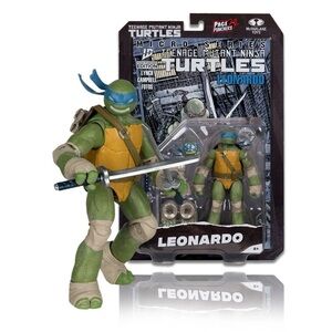 TMNT Leonardo Micro Series Figure McFarlane Page Punchers 4” w/ Comic